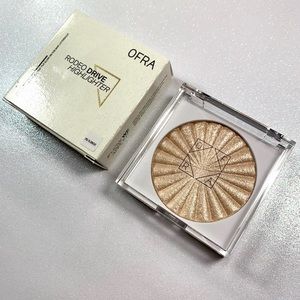 Ofra Highlighter The Hills